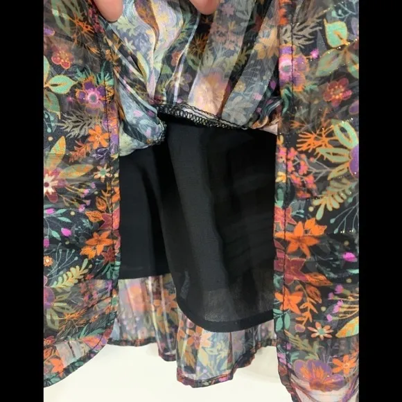 - NWOT Soft Surroundings Black Floral Castile Tunic Top Metallic Threads