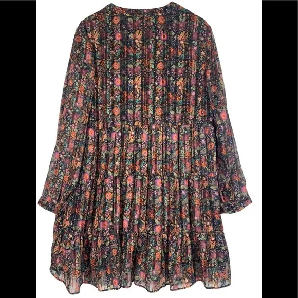 - NWOT Soft Surroundings Black Floral Castile Tunic Top Metallic Threads