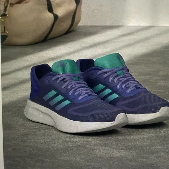 🆕💜 NWT Adidas Women’s Duramo SI 2.0 Running Shoes