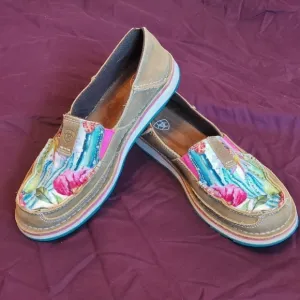 🌹🌼 Women's Ariat cruiser  light brown with floral cacti size 7 B 🌹🌼