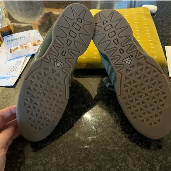 Adidas Adipower weightlifting shoes LIKE NEW