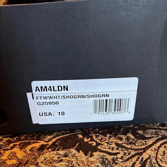 Adidas AM4LDN “London” Running Shoe