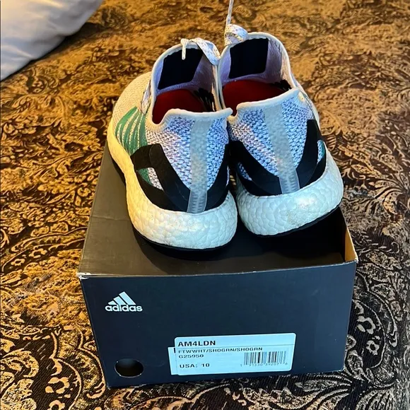 Adidas AM4LDN “London” Running Shoe