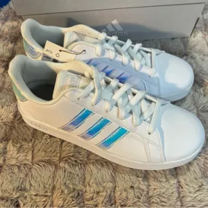 Adidas Girl Grand Court Sneakers