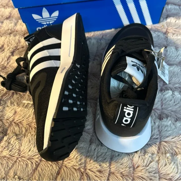 Adidas Multix Men's Sneakers size 8