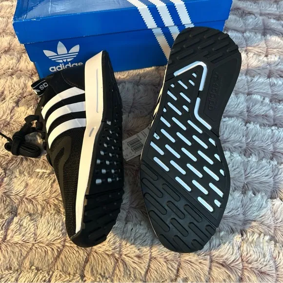 Adidas Multix Men's Sneakers size 8