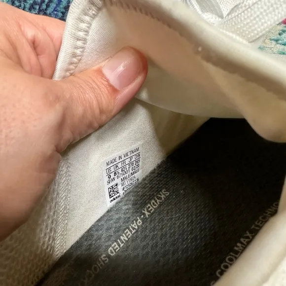 Adidas NMD R1 Pride Sneakers Mens