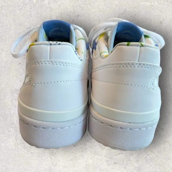 Adidas Originals Forum Low Triple White Size 6 Sneaker Youth Shoe EUC Bee Flora