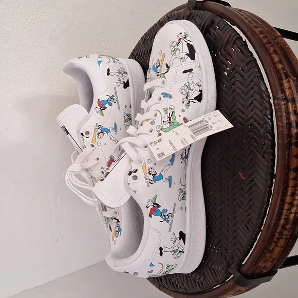 Adidas Originals Stan Smith Disney Goofy Men Size 9 Shoes