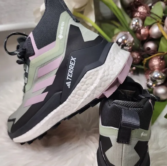 Adidas TERREX FREE HIKER GORE-TEX 2.0 HIKING Women SHOES new