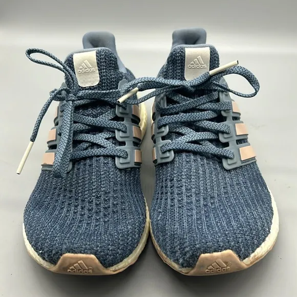 Adidas Ultra Boost sz 7