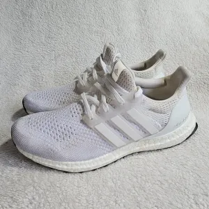 Adidas Women’s Ultraboost 4.0 DNA Running Shoes Light Pink￼ G54006 Size 8.5