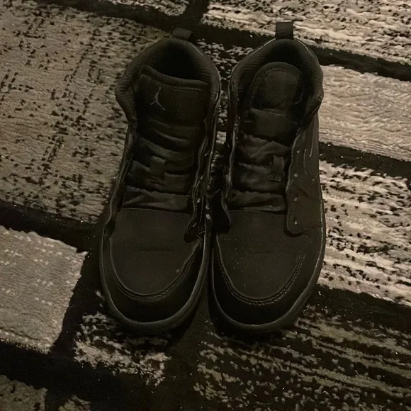 AIR JORDAN 1 MID PS 'BLACK DARK GREY'- preschool sneakers- size 12.5