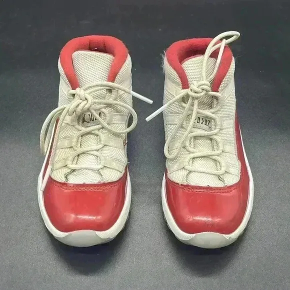 Air  Jordan 11 Retro Cherry size 11C casual school basketball red white
