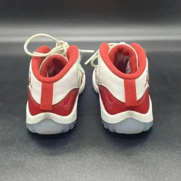 Air  Jordan 11 Retro Cherry size 11C casual school basketball red white