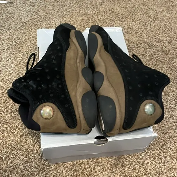 Air Jordan 13 Retro men’s size 11 black gym red-light olive  sneakers shoes