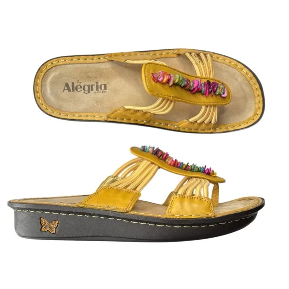 ALEGRIA PISA Sandals Leather Wedge Shoes Size 39 US 8.5 / 9 Yellow Beaded Thongs