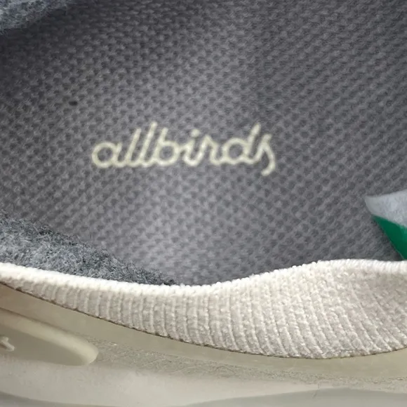 Allbirds Trail Runners SWT Sz 9.5 Cream Hiking Running Walking Shoe