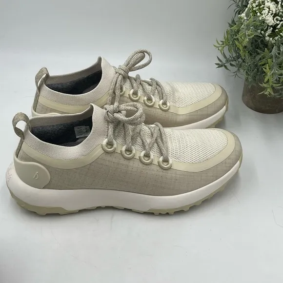 Allbirds Trail Runners SWT Sz 9.5 Cream Hiking Running Walking Shoe