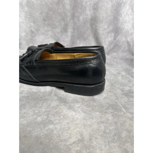 Allen Edmonds Shoes Mens 10 B  Bridgeton Black Leather Kiltie Tassel Loafer