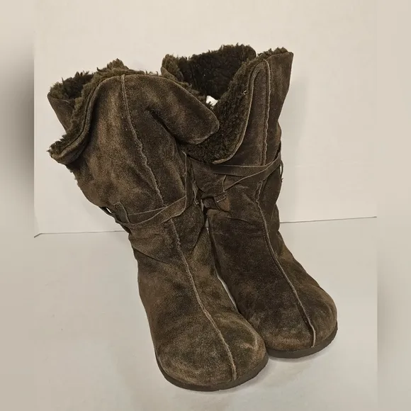 [American Eagle Outfitters] Brown Leather Calf High Boots ☆ Warm interio…