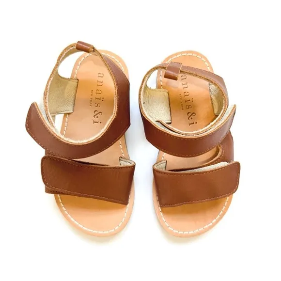 Anais &amp; I kids leather unisex summer sandals. NWT