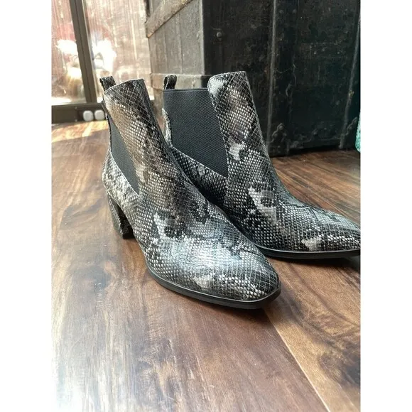 ANNE KLEIN PARSON WOMENS SLIP-ON ANKLE BOOTS Shoes 7 M (B,M) Reptile Embossed