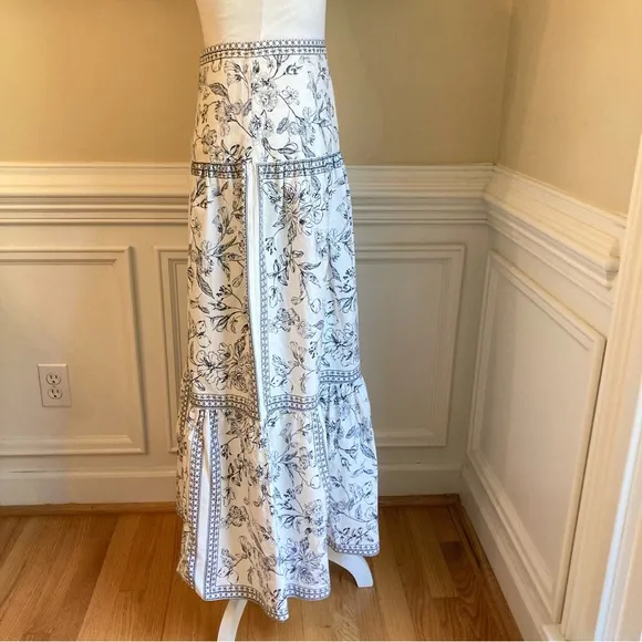 ANTONIO MELANI White Navy Blue Floral Print Cotton Tiered Maxi Skirt NWOT