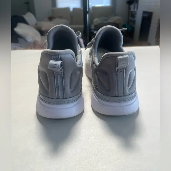 APL TechLoom Tracer Shoes - Cement Grey and White -  Size 9.5