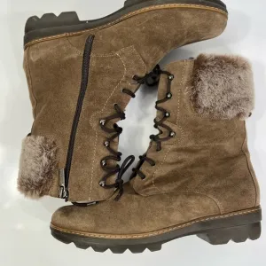 Aquatalia warm winter fur boots size 8.5, EUC