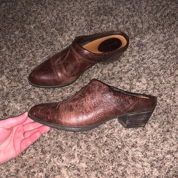 Ariat Brown Leather Mules Size 7