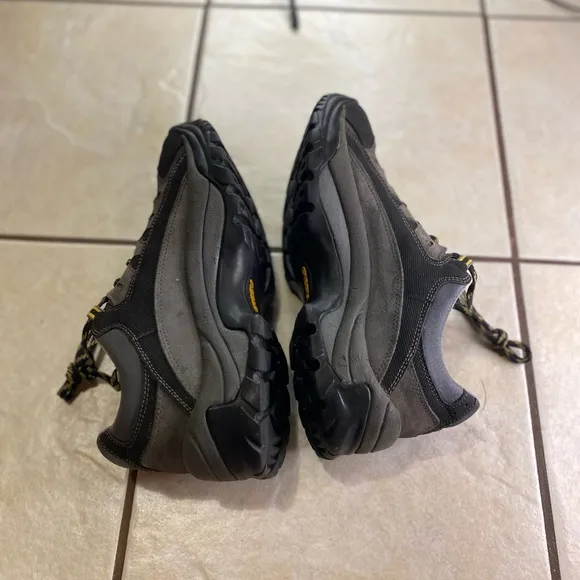 Asolo low top hiking boots black gray
