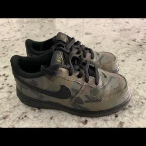 Authentic Nike Air Force One Low Reflective Camo 874380-201 Sneakers Shoes 10c