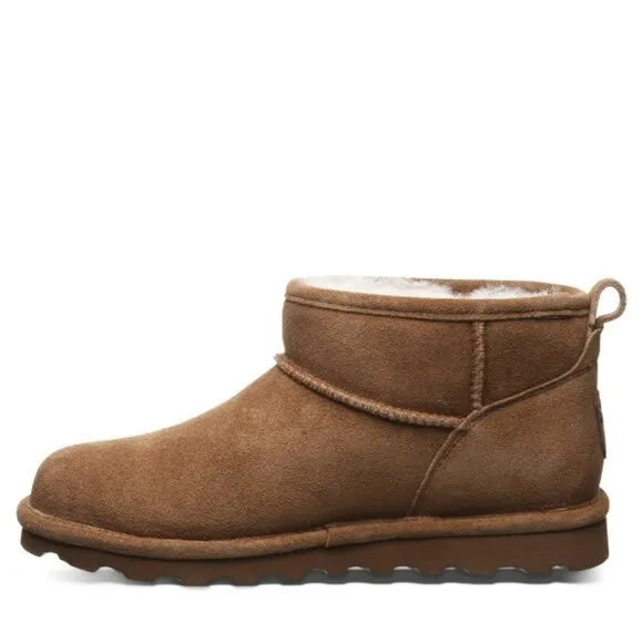 Bearpaw Alyssa Youth (Iced Coffee). Brand New. Kids Size: 13 &amp; 1.