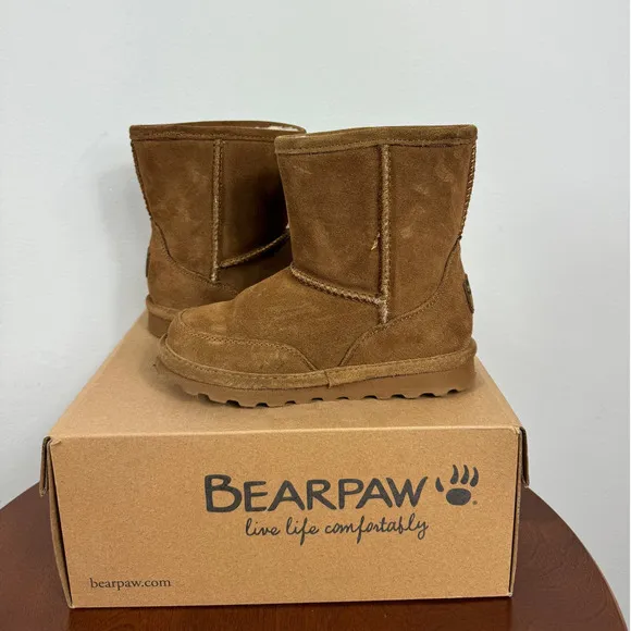 Bearpaw Little Boys' Brady Genuine Shearling Lined Suede Boot Size 13