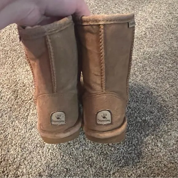 Bearpaw Youth Size 4 Medium Brown Suede Leather Boots Style Eva