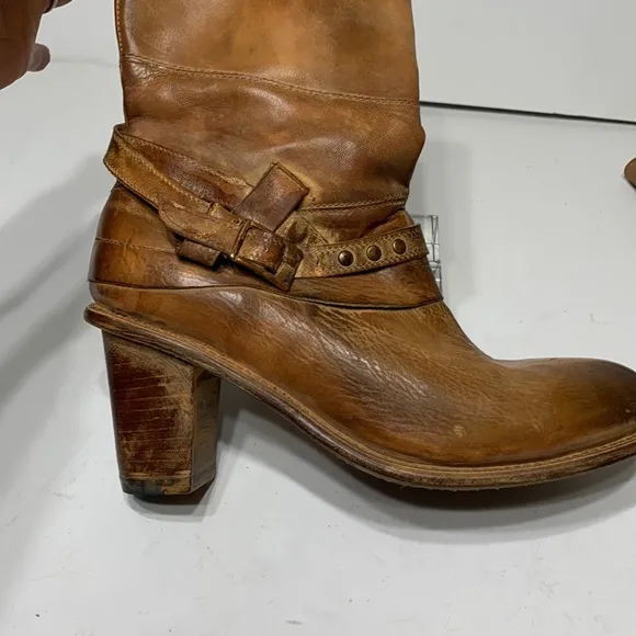 Bed Stu boot golden tan distressed wrapped