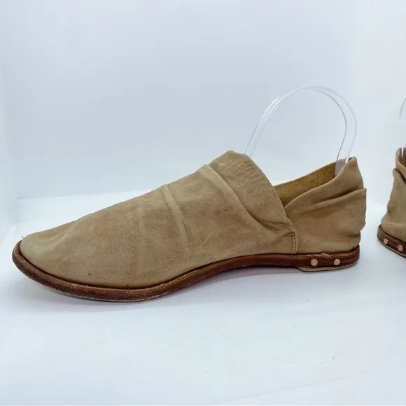 BEEK Puffin Leather SLIP ON BOOTIES SHOES 10