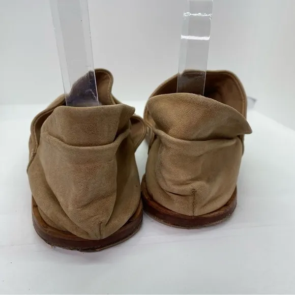BEEK Puffin Leather SLIP ON BOOTIES SHOES 10