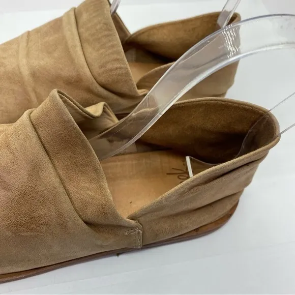 BEEK Puffin Leather SLIP ON BOOTIES SHOES 10