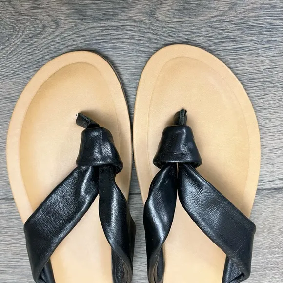 Bella Vita Cov-Italy Thong Sandal (Women's) New In Box