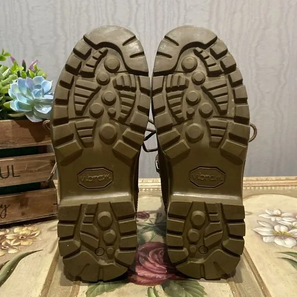 Belleville Mountain Combat Hiker Boots Vibram Sole Gortex Men’s Sz 4.5 Wide