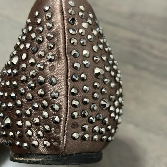 Beverly Feldman Rhinestone Covered Shoes Size 6