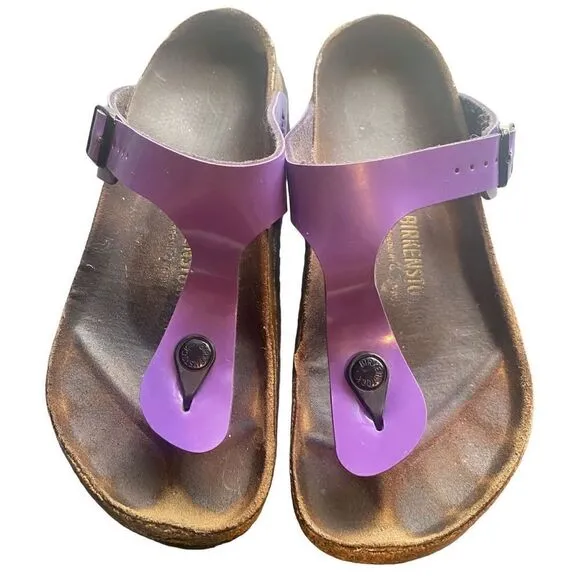 Birkenstock Gizeh Purple Patent size 40 womens