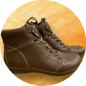 B.O.C WOMEN'S ALYSSA Booties/‎ low Top Boots sz 10 brown