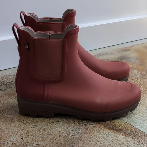 Bogs | Holly Chelsea Coral Rain Garden Boots