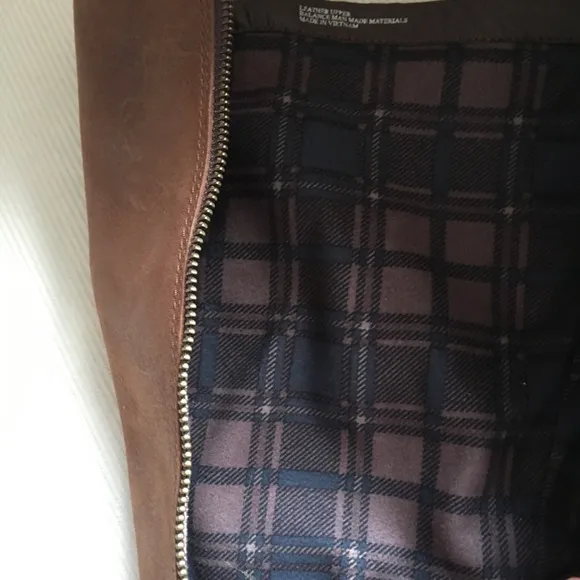 Born boot - brown leather - like new