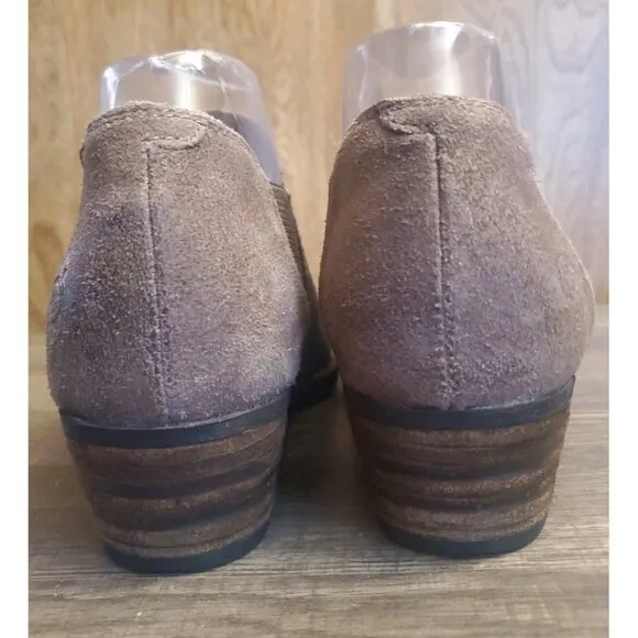 Born Dallia Leather Ankle Booties Womens Size 8 Brown