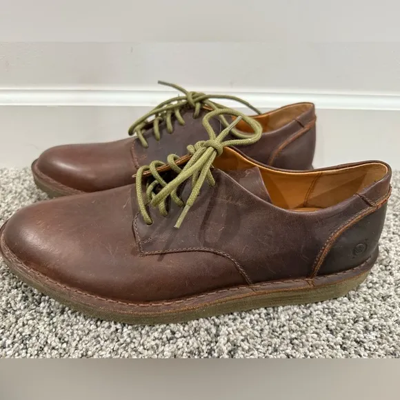 Born men's brown leather dress shoes, size 9