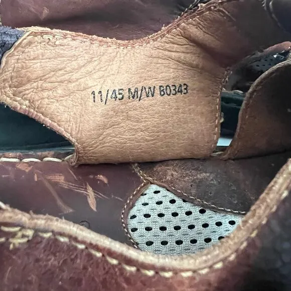 Born Men’s Fisherman Brown Leather Sandals Size 11